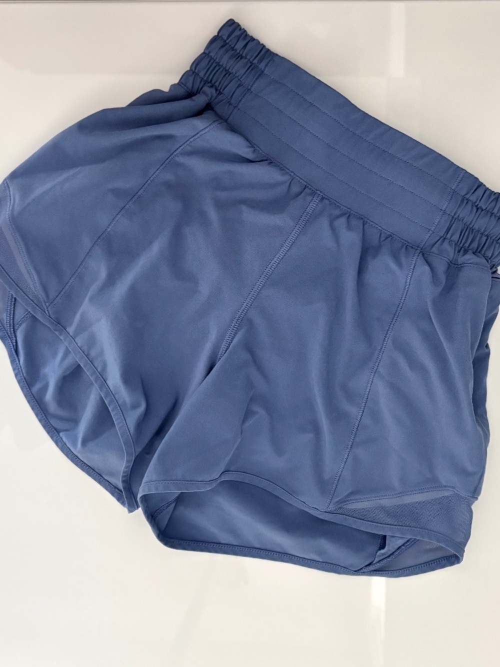Lululemon Hotty Hot High-Rise 4” Shorts Oasis Blue Size 0